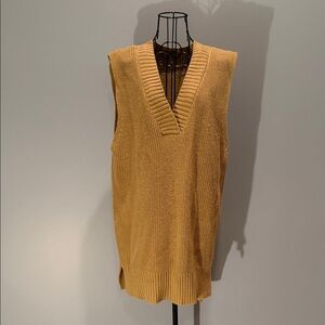 Carmel V-Neck Sweater Vest